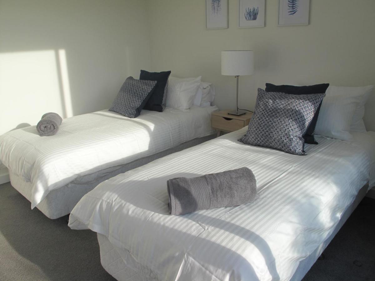 Modern 3 Bedroom Apt With Free Parking, Netflix, Wifi & Welcome Wine By Bnb Pro Melburne Exterior foto